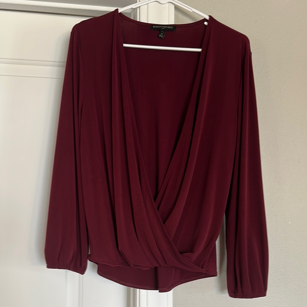 Women’s Banana Republic Burgundy Wrap Top